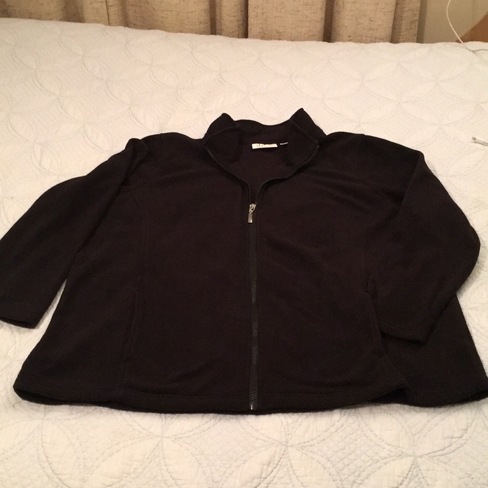 D & Co Active black fleece jacket and pants